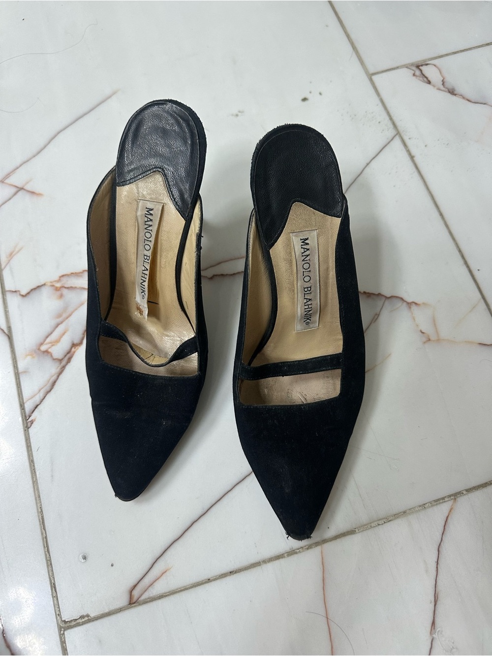 Manolo Blahnik Black Suede Pointed-Toe Mules